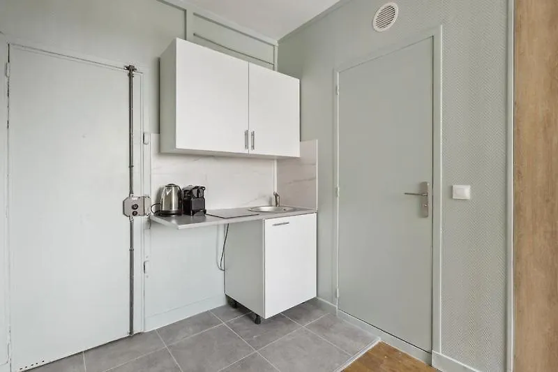512 Folie Suite - Cozy Studio Near Republique Paris France