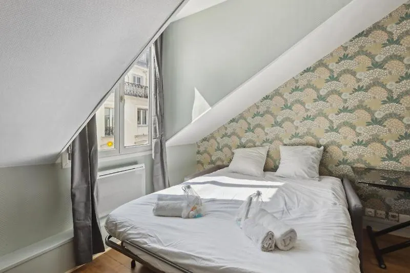 512 Folie Suite - Cozy Studio Near Republique Paris 0*,  France